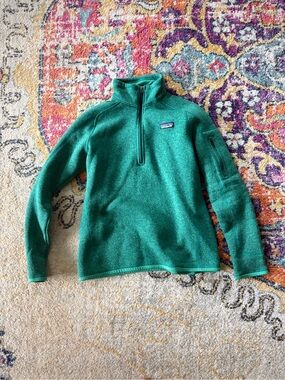 Women’s Patagonia Green Half-Zip Fleece Pullover